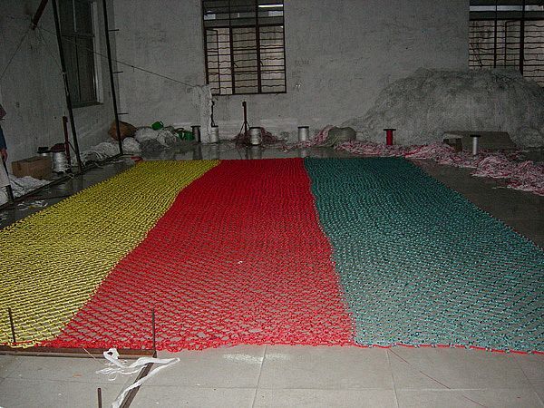 彩色安全網(wǎng)